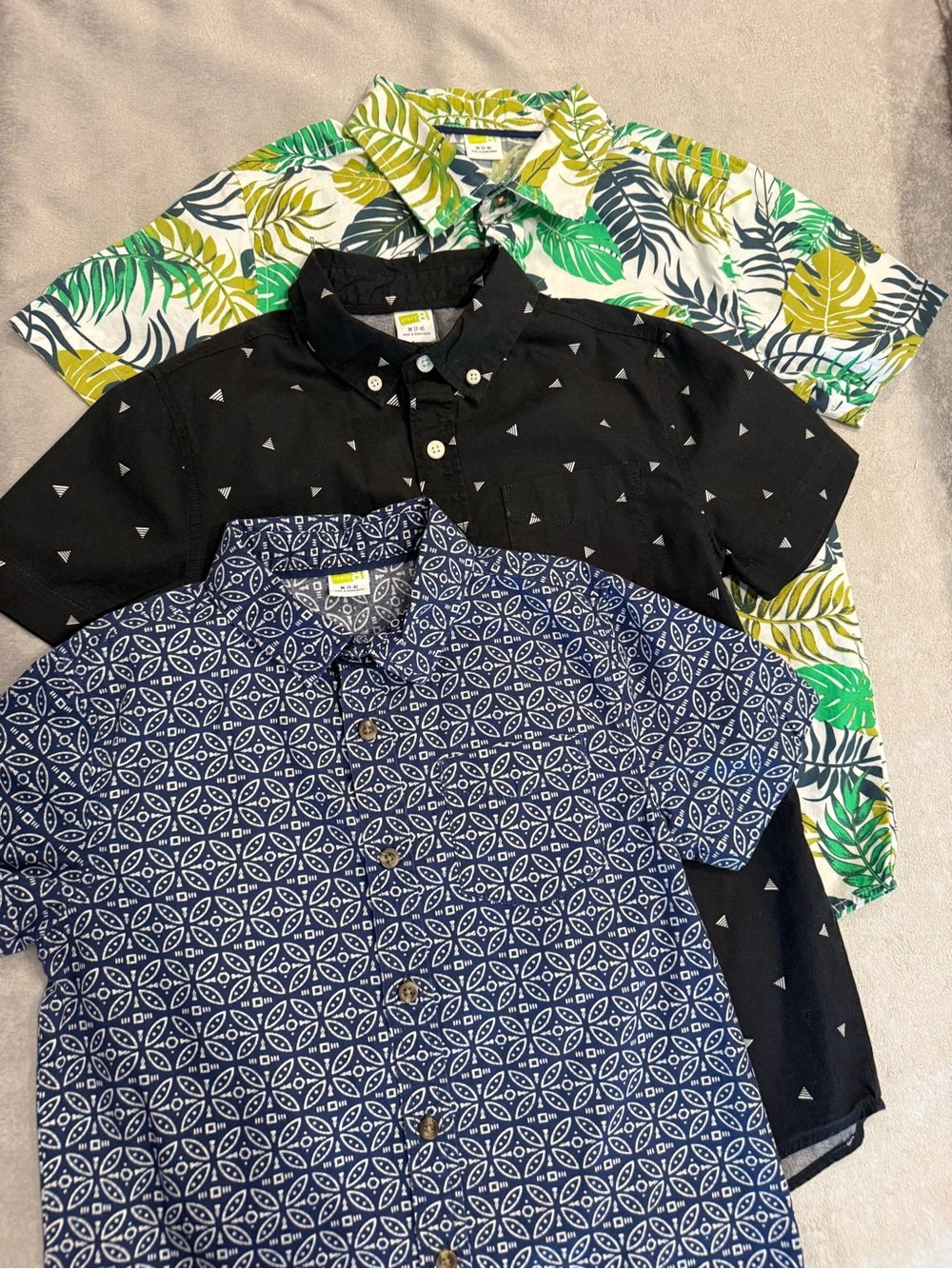 Kids’ Short-Sleeve Bundle of 3 Buttoned Down Shirts